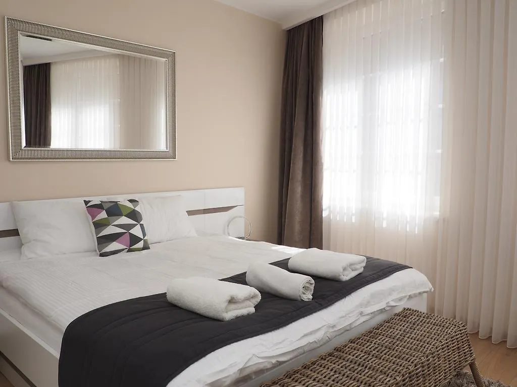 Grand-Tourist Posejdon Apartments Gdansk Poland